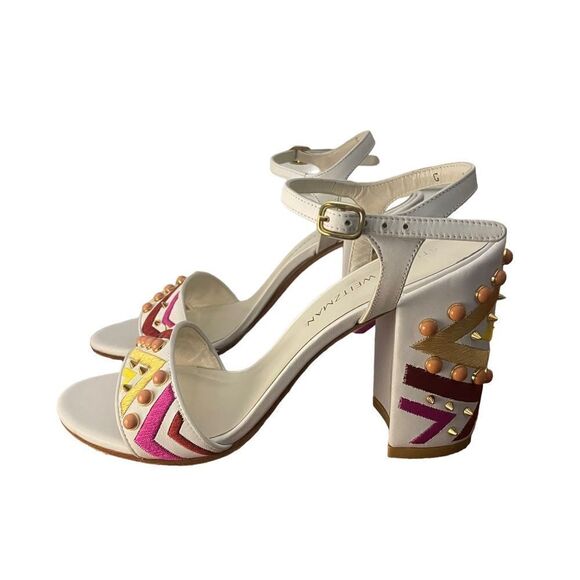 Stuart Weitzman White Studded Embroidered City Sandals Size 8.5 - Picture 4 of 8